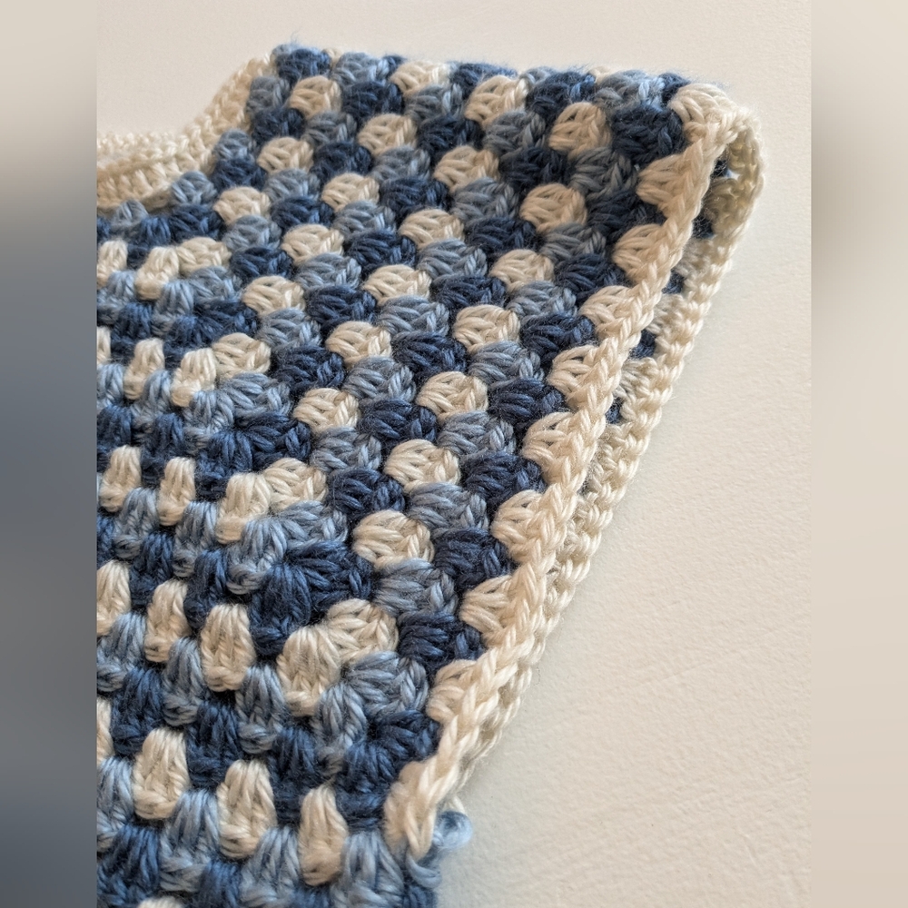 Handknit Sweater Vest / Top - Picture 4 of 6